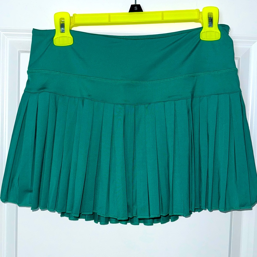 Gold Hinge Skirt Lucky Green Large